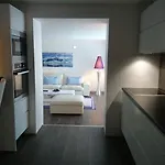 بيك