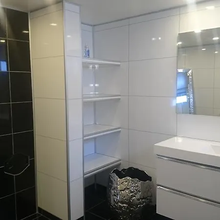 Apartment Peak *
